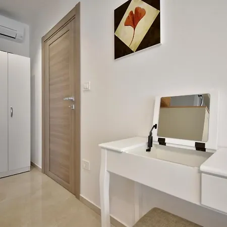 Petra Guest house Stinjan